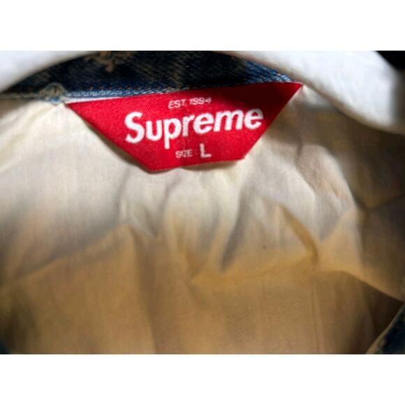 Supreme Hole Punch Denim Trucker Jacket Mens Size L - Picture 3 of 9